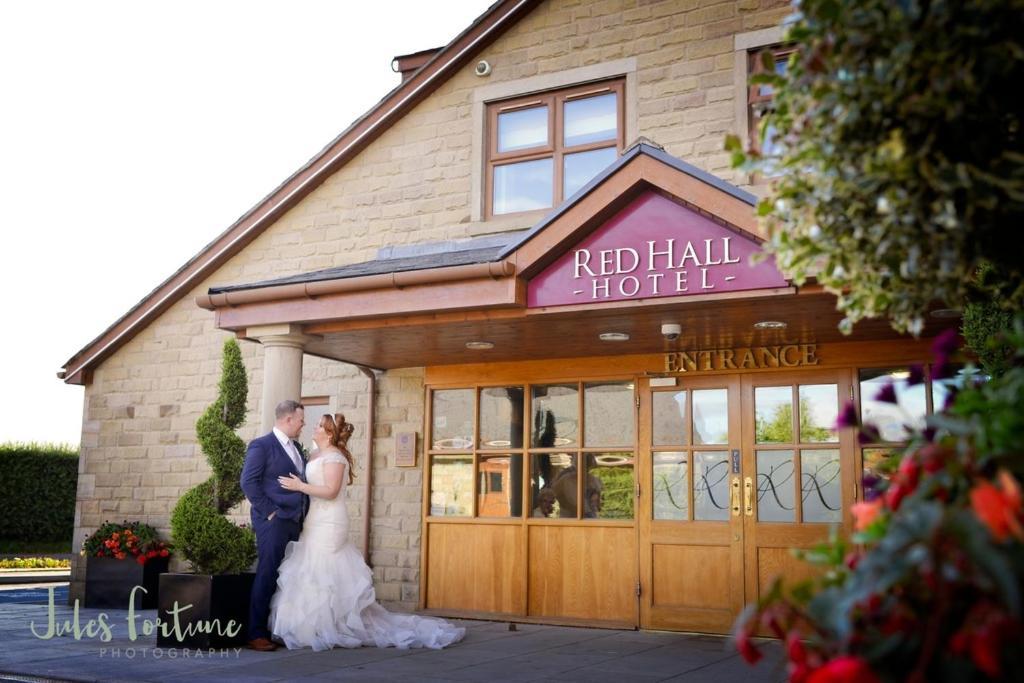 Red Hall Hotel Walmersley Eksteriør bilde